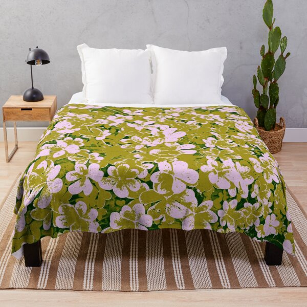 Item preview, Olive-pink Shamrock with a twist by Iritof designed and sold by iritof.