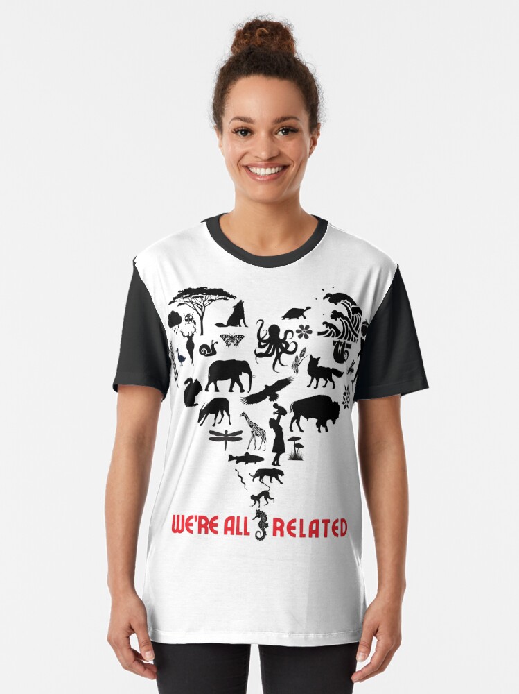 Thumbnail 2 von 5, Grafik T-Shirt, Wir sind alle verbundene Herz-Collage designt und verkauft von weRnature-earth.