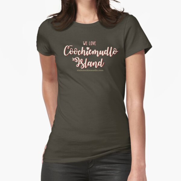 Coochiemudlo Island - love (light) Fitted T-Shirt