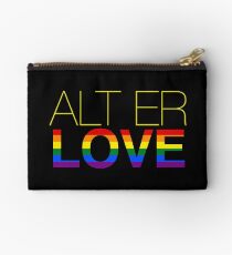 alt er love (skam) Studio Pouch
