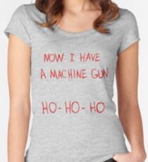 Camiseta entallada de cuello redondo Ahora tengo una ametralladora Ho-Ho-Ho