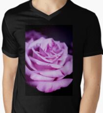 Lilac rose on black background Men's V-Neck T-Shirt
