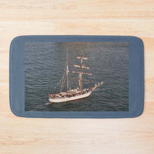 Item preview, Soren Larsen, Sydney Harbour, Australia 2013 designed and sold by muz2142.
