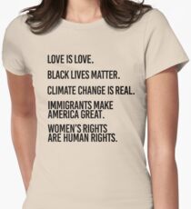 Liebe ist Liebe und Schwarz lebt Materie Tailliertes T-Shirt für Frauen