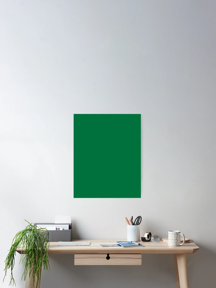 Imagen 2 de 3, Póster con la obra Dartmouth Green Plain color , diseñada y vendida por SolidColor.