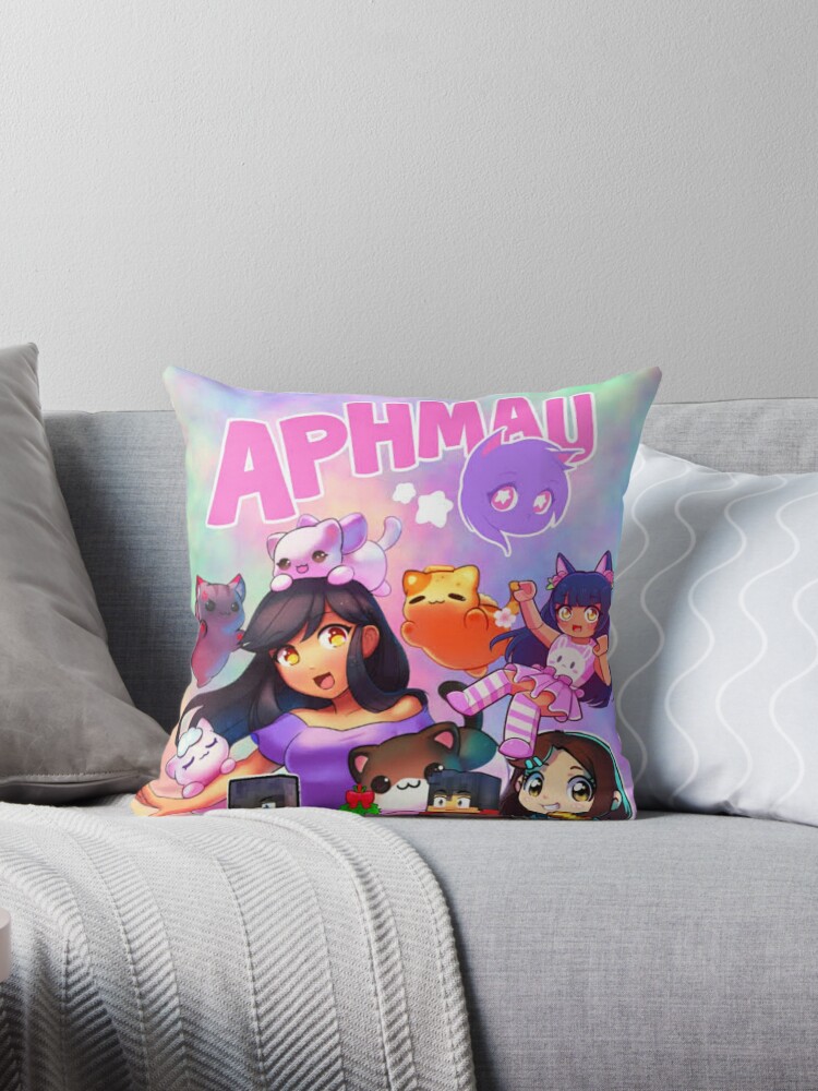 Aphmau Cute Art Throw Pillow For Sale By Moonarts27 Redbubble 3390