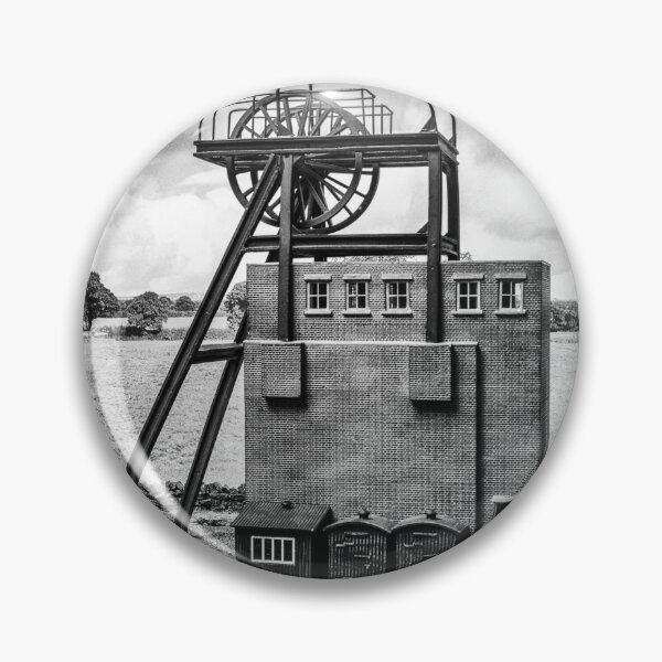 Artikelvorschau, Smallville Colliery 3 Schwarz und Weiß entworfen und verkauft von Steve Purnell Photography.