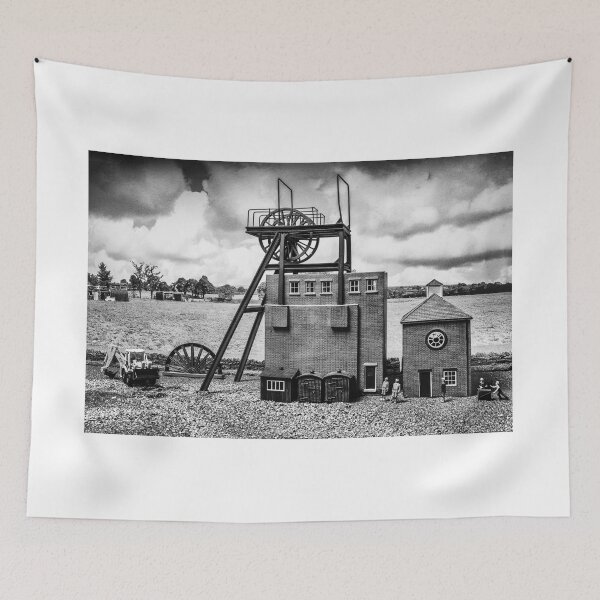 Artikelvorschau, Smallville Colliery 3 Schwarz und Weiß entworfen und verkauft von Steve Purnell Photography.