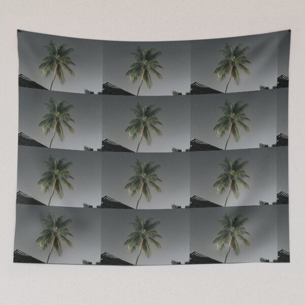 Item preview, stars designed and sold by Fahad Al-Alam.