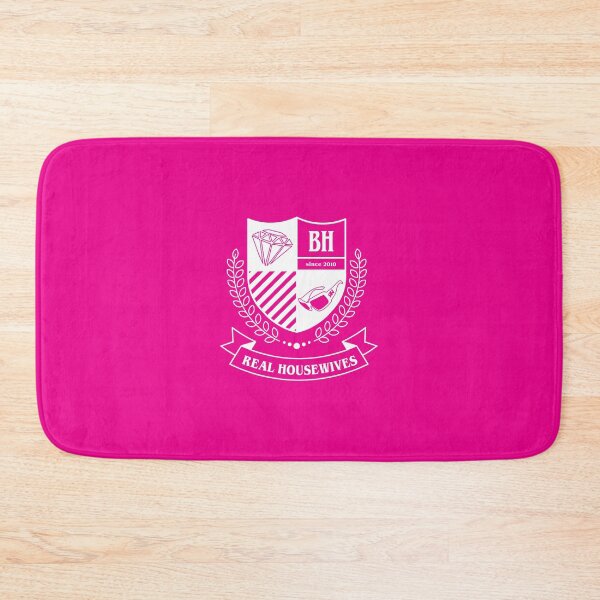 Artikelvorschau, RHOBH | Real Housewives of Beverly Hills Collegiate Crest Bravo Fan Geschenk Weiß entworfen und verkauft von sorryiwasinglam.