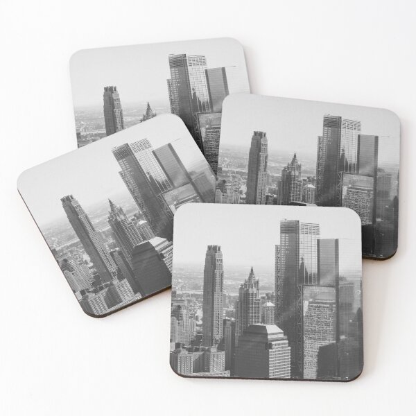Artikelvorschau, City Skyline Vintage Retro Moody Noir City Fotografie entworfen und verkauft von sillyquestions.