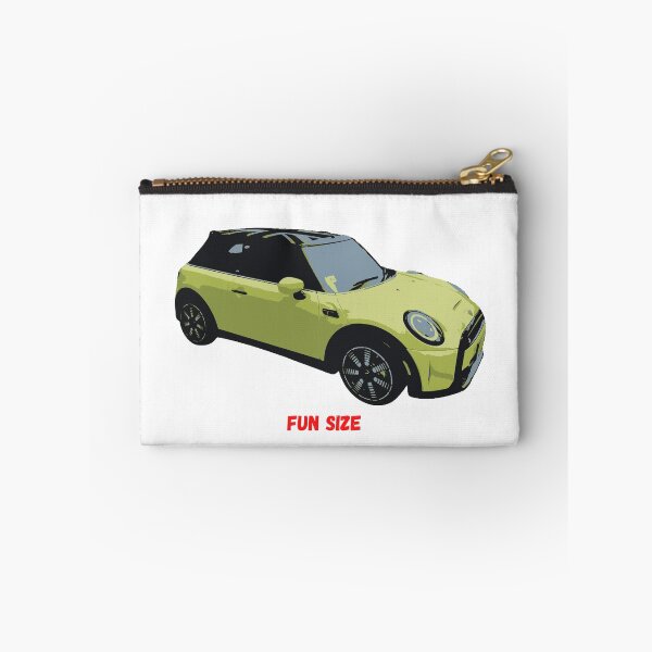 Aperçu de l'œuvre Mini Cooper jaune, taille amusante créée et vendue par Pure9Design.