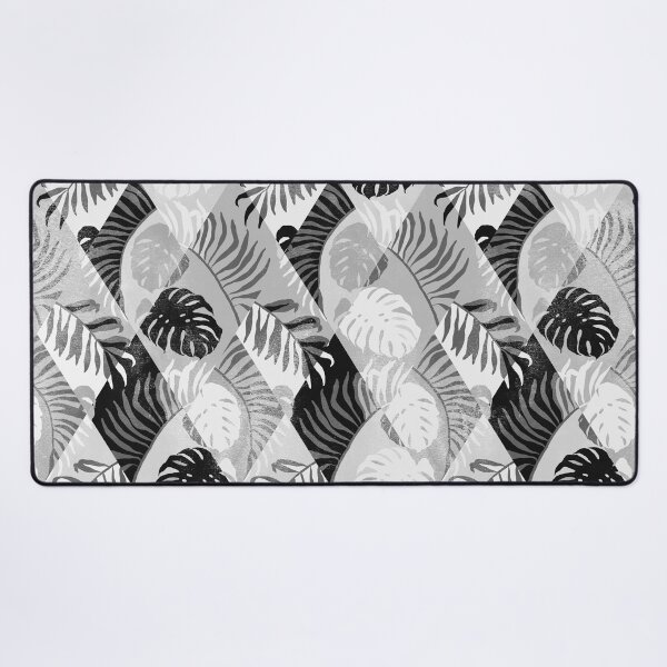 Artikelvorschau, Black and White Tropical Diamonds entworfen und verkauft von Carolina Diaz.