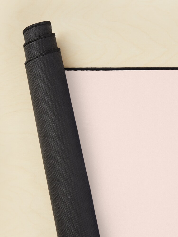 Aperçu 2 sur 5. Tapis de souris avec l'œuvre Esthétique Gamer Rose Grande Vague créée et vendue par ind3finite.