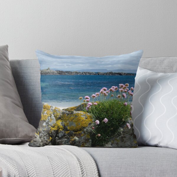 Artikelvorschau, Sea thrift on Mull entworfen und verkauft von Karen Miller.