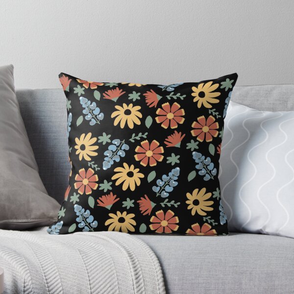 Texas Wildflower Pattern with Bluebonnets Flowers Throw Pillow