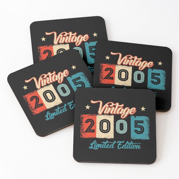 Aperçu de l'œuvre 17 ans 17 anniversaire cadeaux Vintage 2005 T-shirt en édition limitée créée et vendue par VinhPars.