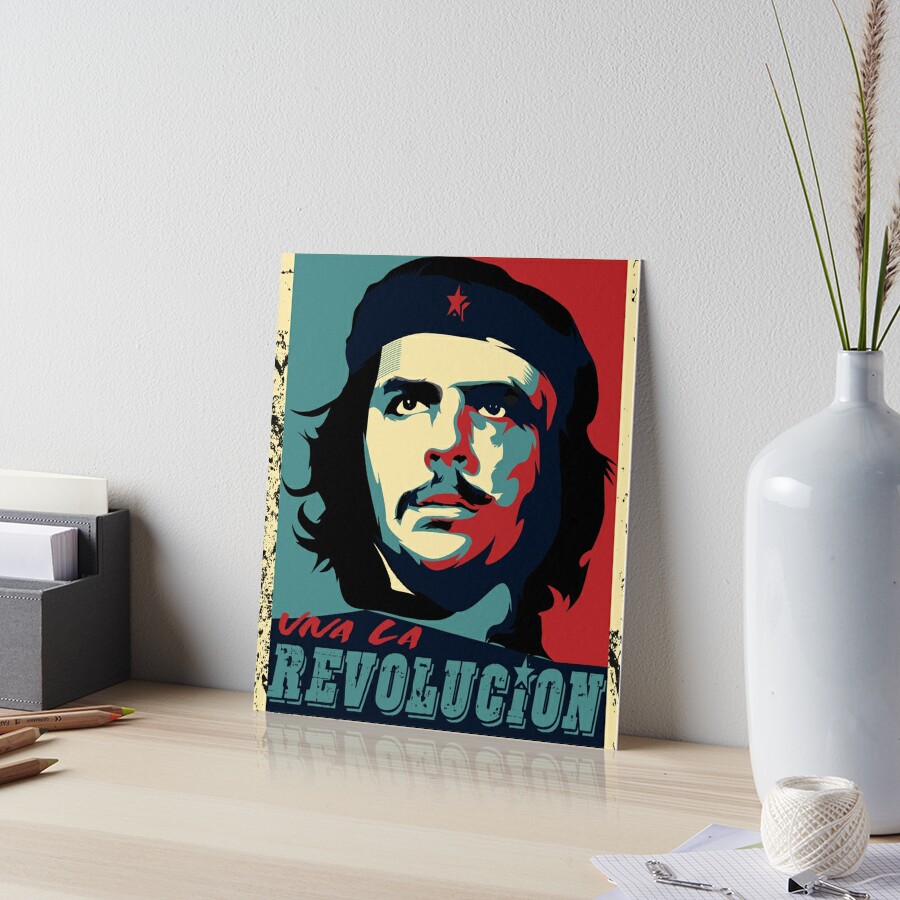 Che, Che Guevara Viva la Revolucion Obama political icon rebel design