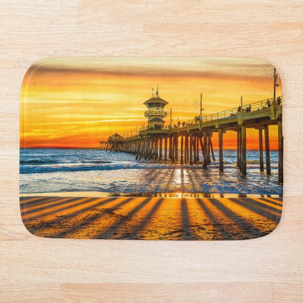 Aperçu de l'œuvre Jetée de Huntington Beach au coucher du soleil créée et vendue par Fernando Margolles.