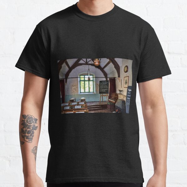 Tyneham School-Dorset.UK Classic T-Shirt