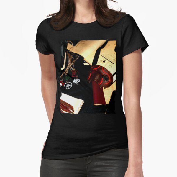 Fitted T-Shirt
