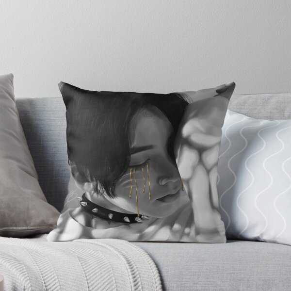 Item preview, J designed and sold by Lili Soto.