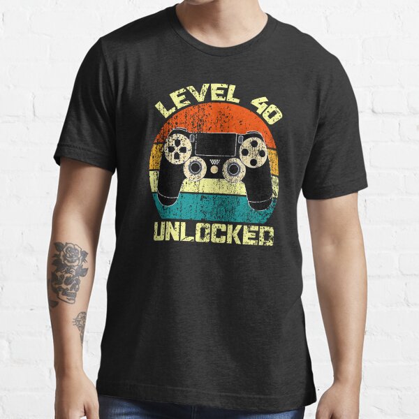 LEVEL 40 UNLOCKED Retro Vintage Gift/ 40th birthday gift/ 40 years old Essential T-Shirt