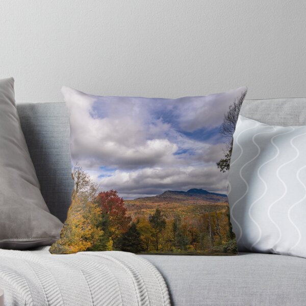 Artikelvorschau, Grandfather Mountain in der Ferne entworfen und verkauft von -LGM-.