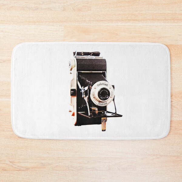 Aperçu de l'œuvre Appareil photo argentique Coronet Rapide vintage - Objectif photo créée et vendue par inkandmoth.