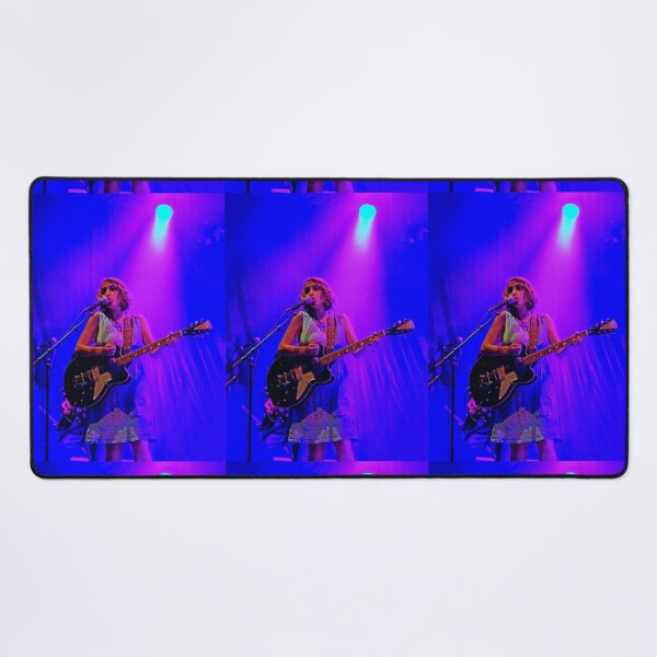 Item preview, r742/ Singer : 15 Gaby Moreno - photo Okaio Créations - Olavia-Olao designed and sold by o.okaïo.