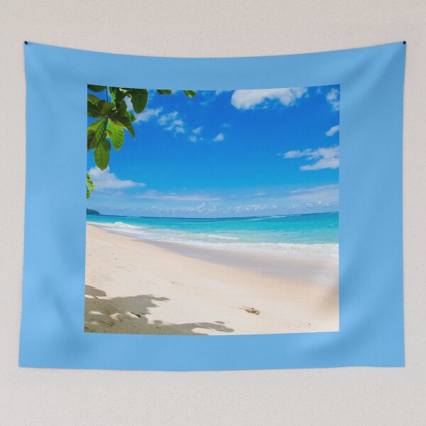 Artikelvorschau, Spaß am Ocean Beach, Geschenk für ein Paar im Strandurlaub entworfen und verkauft von LGMmugsdesign.