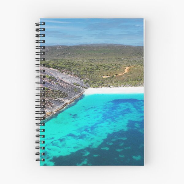 Aperçu de l'œuvre Misery Beach, Albany, Australie occidentale. Élue meilleure plage d'Australie 2022 créée et vendue par Marc Russo.