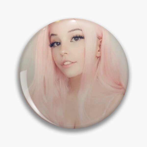 Aperçu de l'œuvre seins de belle delphine créée et vendue par Deylinashop.