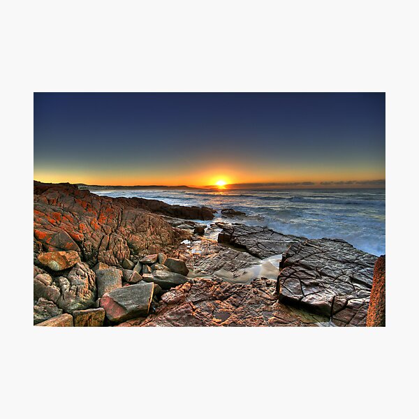 Artikelvorschau, One Mile Beach Sunrise 3 entworfen und verkauft von Mark Snelson.