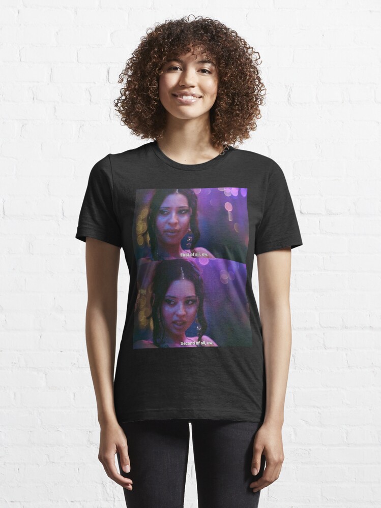 Euphoria: Season 1 Episode 6 Maddy's Black V Neck Top, Shop Your TV