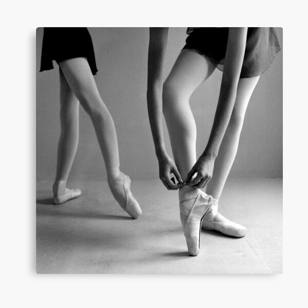 Two Dancers Canvas Print
