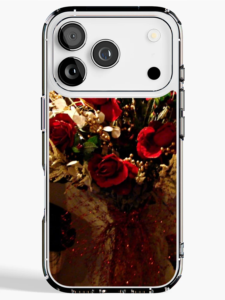 Aperçu 1 sur 5. Coque iPhone avec l'œuvre "Rouge, Roses Rouges" créée et vendue par Gail Jones.