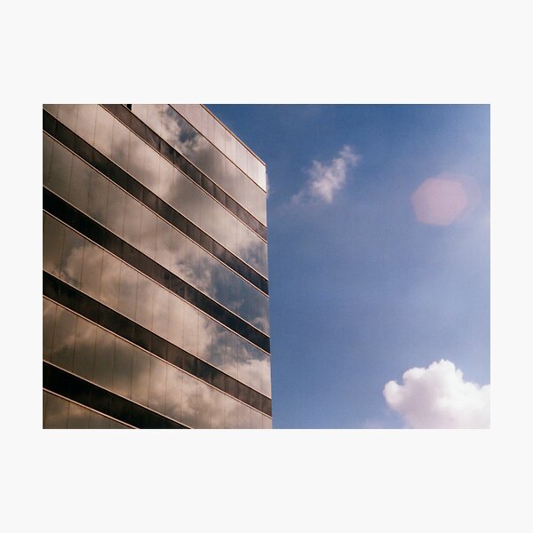 Aperçu de l'œuvre mmm...skyscraper i love you créée et vendue par spike.