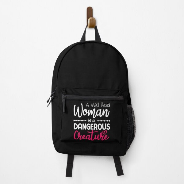 Vista previa del artículo con la obra «Una mujer bien leída es una criatura peligrosa Regalo divertido de mamá para ella», diseñado y vendido por BestComicss.