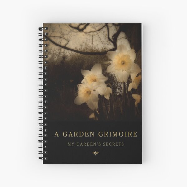Garden Journal: Daffodils Spiral Notebook