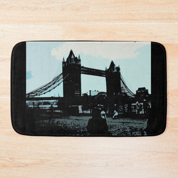 Item preview, Tourists in front of London Bridge designed and sold by PetroliniVideo.