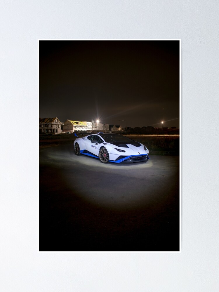 Lamborghini Huracán STO night shot