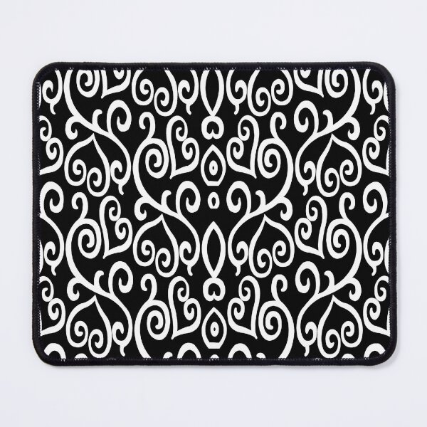 Aperçu de l'œuvre Motif coeur noir et blanc créée et vendue par Hena Tayeb.
