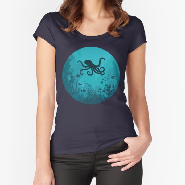 Octopus sighting while scuba diving Fitted Scoop T-Shirt