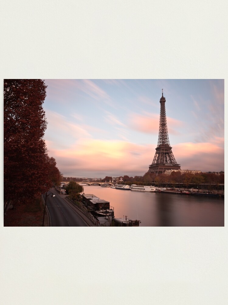 Alternate view of Eiffel Tower - Paris Photographic Print