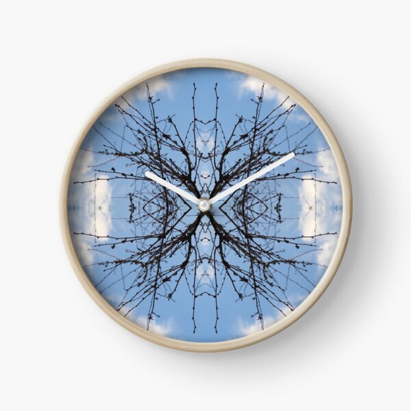 Saturnalien Structure #4 Clock