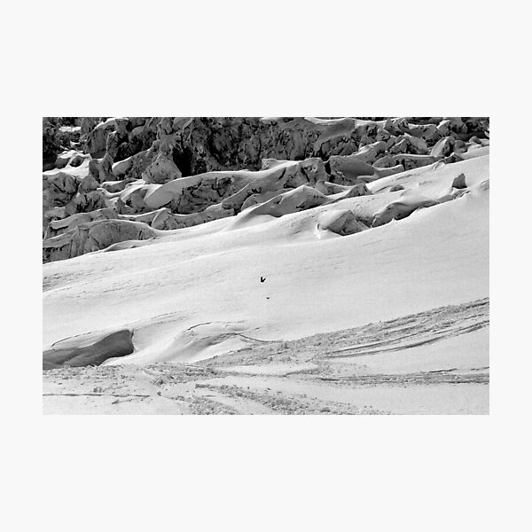Aperçu de l'œuvre alone on the glacier créée et vendue par Malin Nordlund.