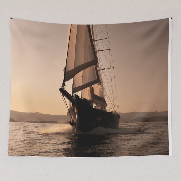 Artikelvorschau, sailboat sailing entworfen und verkauft von laikaincosmos.