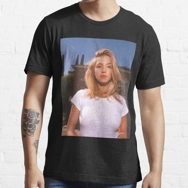sydney sweeney millésime Essential T-Shirt