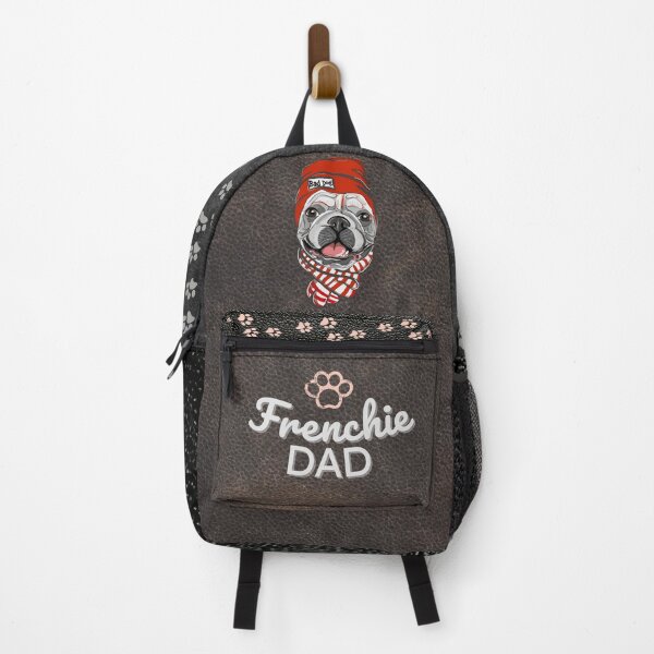 Artikelvorschau, Frenchie Dad - Leather Texture Süßer Welpe der französischen Bulldogge mit roter Beanie-Mütze und gestreiftem Schal entworfen und verkauft von Cawaiico.